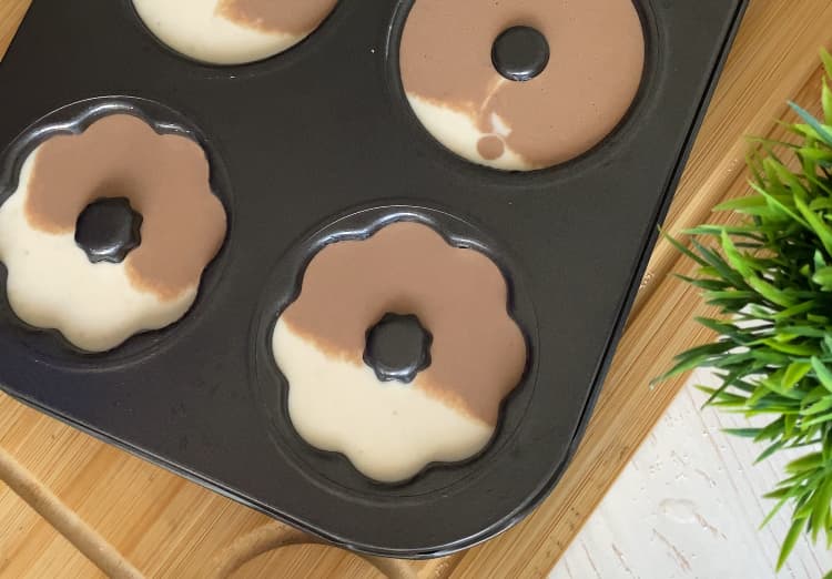 Chocolate Cream Doughnuts